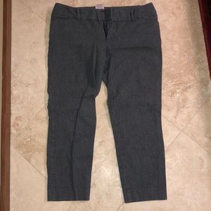 Women’s cropped dress pants